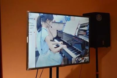 腾博会官网特邀艺术家浙江音乐学院钢琴系丁阳博士Hybrid远程教育大师班+音乐会圆满成功